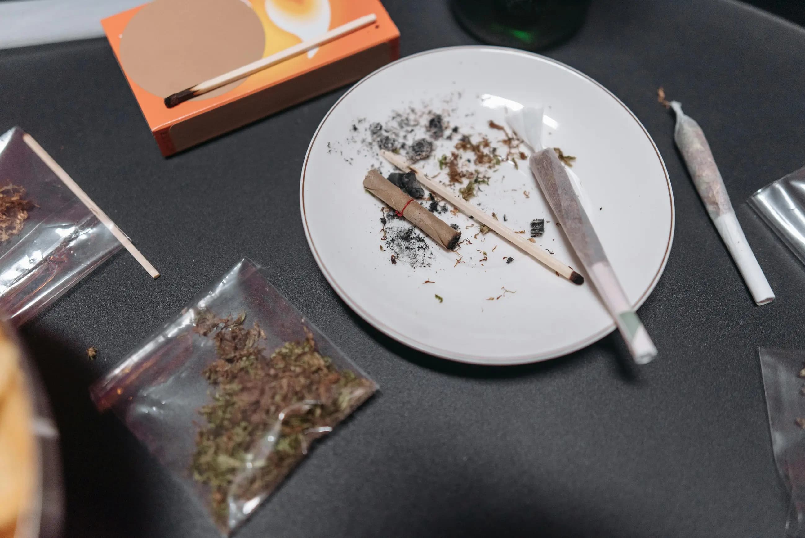 Imagem ilustrativa de Drogas